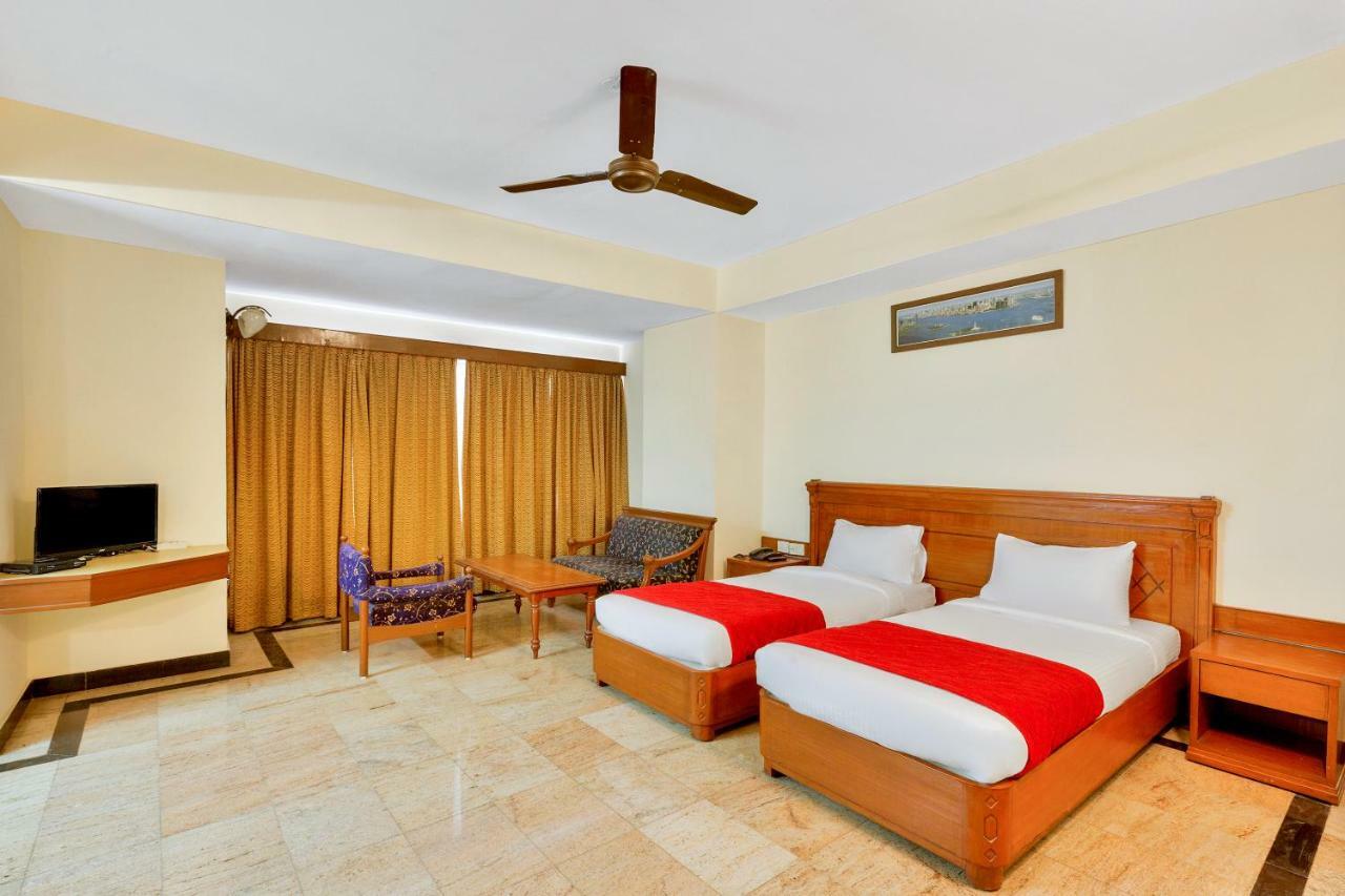 Oyo 10534 Hotel Kanishka Bangalore Exterior photo