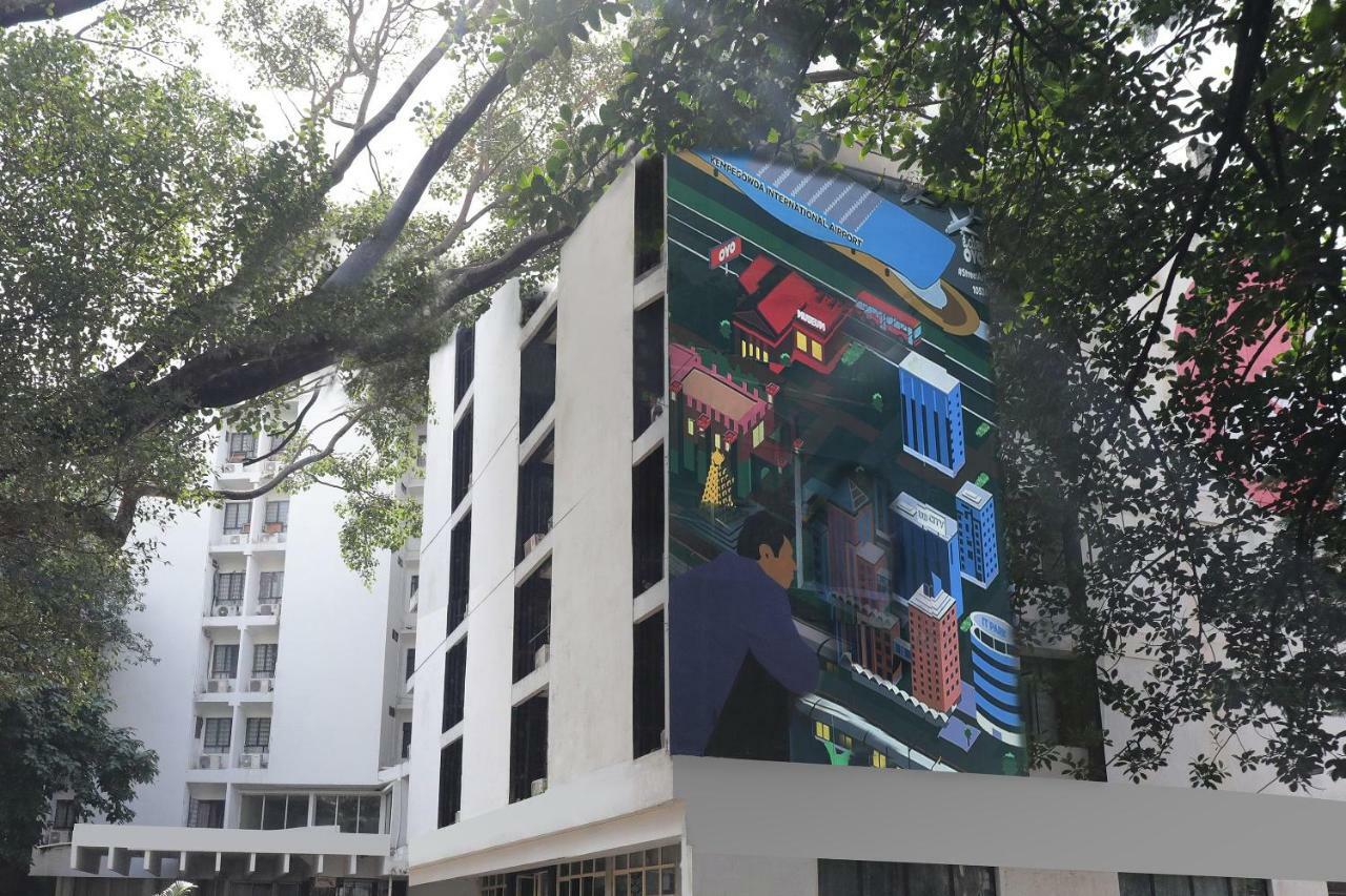 Oyo 10534 Hotel Kanishka Bangalore Exterior photo
