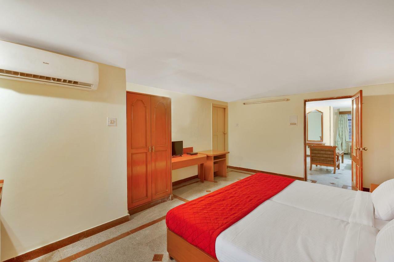 Oyo 10534 Hotel Kanishka Bangalore Exterior photo